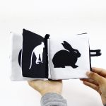كتاب قماش ابيض واسود